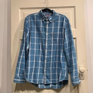 Tommy Hilfiger casual button